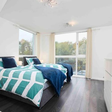 Dellehomes- Free Parking, Wfh, Family-Friendly Manchester Luaran gambar