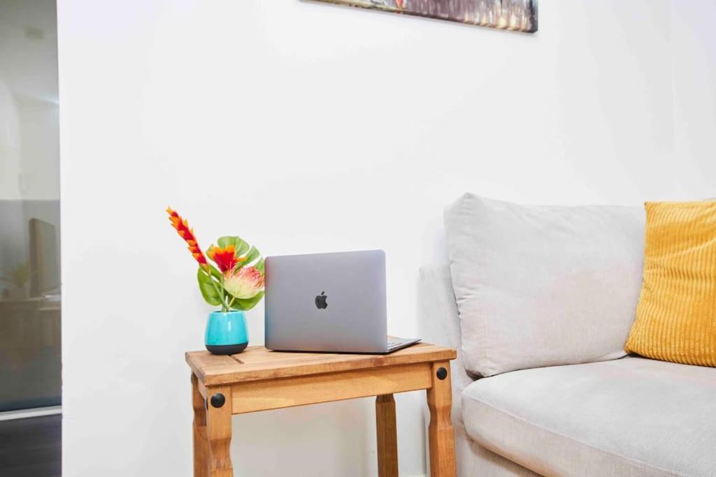 Dellehomes- Free Parking, Wfh, Family-Friendly Manchester Luaran gambar